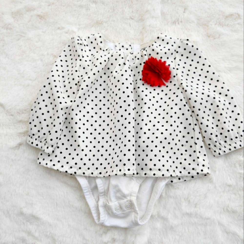 Oshkosh polkadot blouse onesie size 3/6